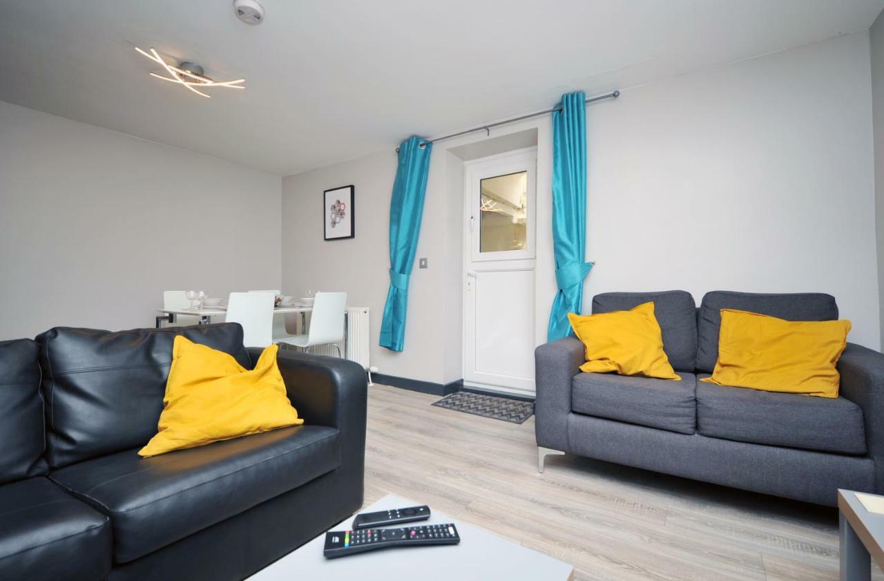Stone'S Throw City Centre - Tv In Every Bedroom! Swansea Exterior foto